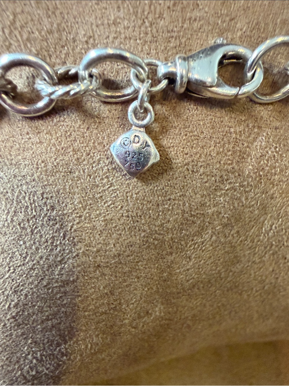 David Yurman Two-Tone Heart Charm Cable Bracelet in Silver and Gold - Picture 2 of 4